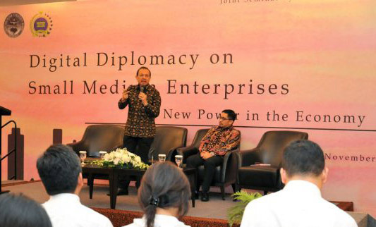 Diplomasi Digital, Kiat Kemenkop Pasarkan Produk Koperasi dan UKM ke Mancanegara